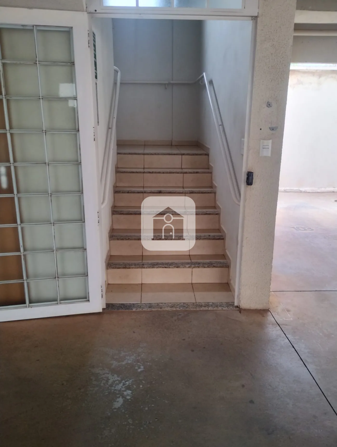 Comprar Apartamento / Padrão em Uberlândia R$ 280.000,00 - Foto 1