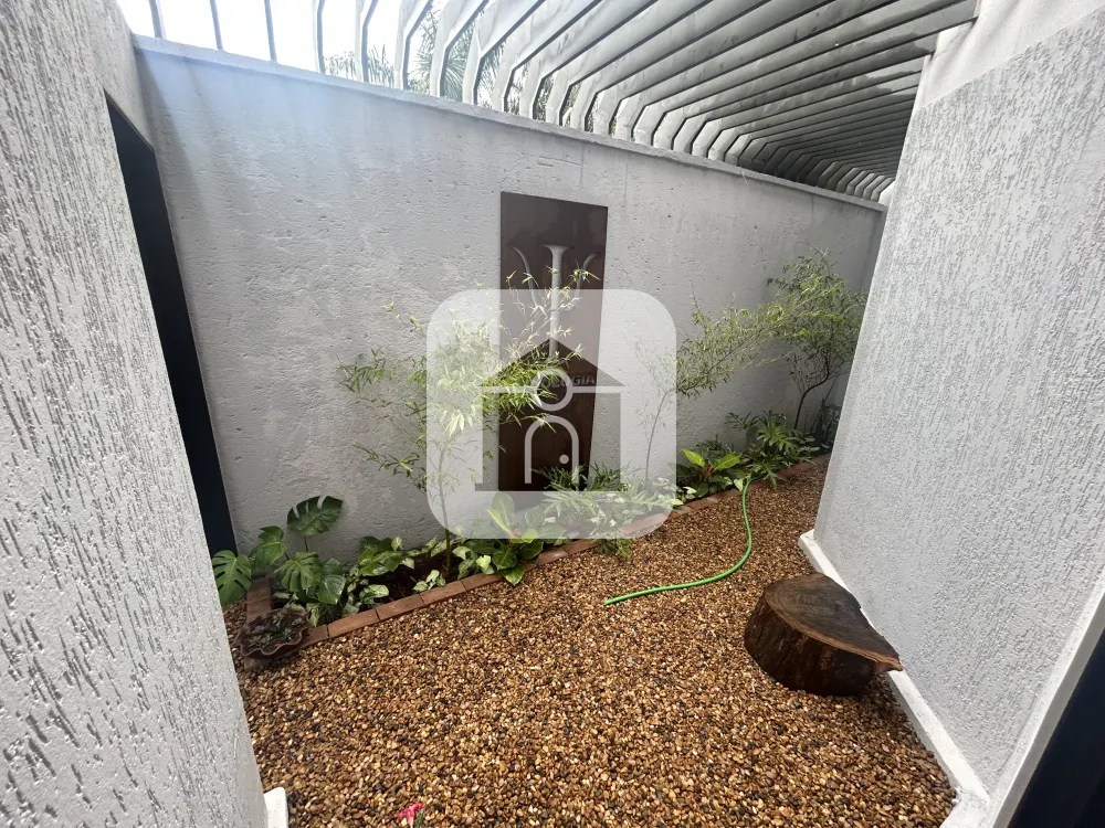 Alugar Comercial / Sala Comercial em Uberlândia R$ 1.800,00 - Foto 6