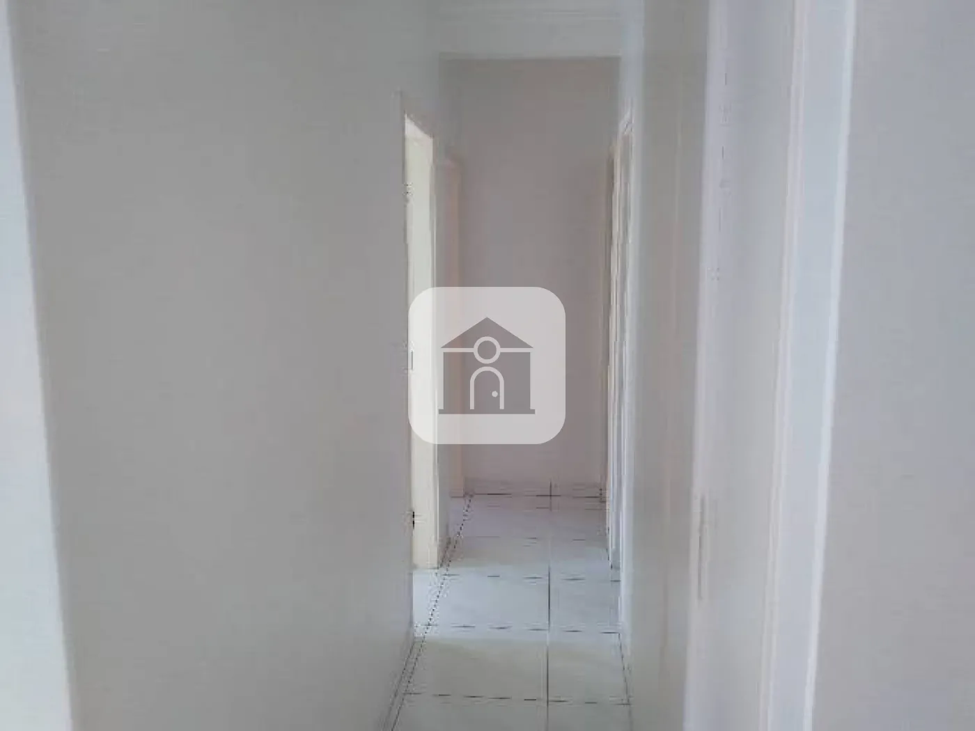 Comprar Apartamento / Padrão em Uberlândia R$ 285.000,00 - Foto 2