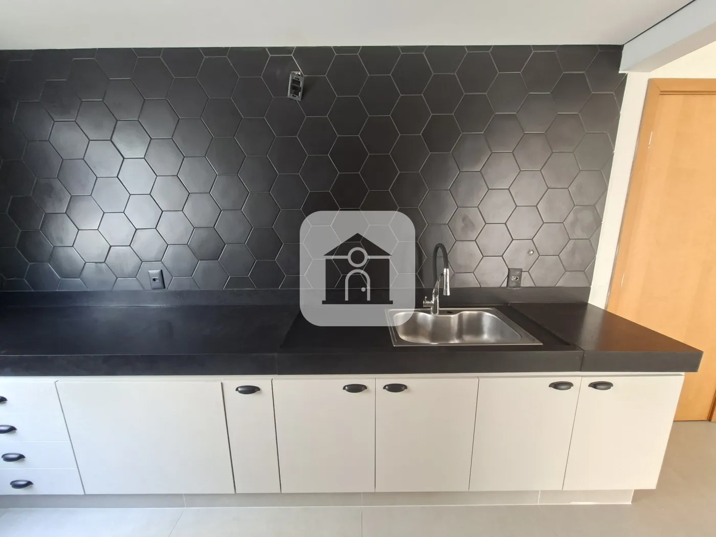 Alugar Apartamento / Padrão em Uberlândia R$ 2.200,00 - Foto 7