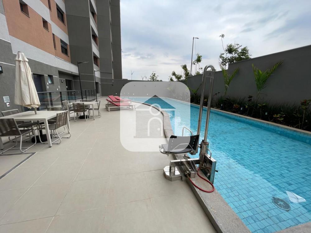 Alugar Apartamento / Padrão em Uberlândia R$ 3.900,00 - Foto 28