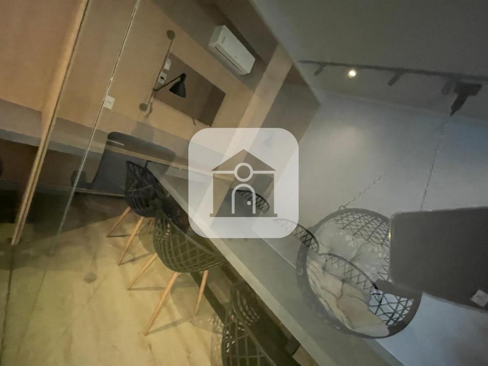 Alugar Apartamento / Padrão em Uberlândia R$ 3.900,00 - Foto 33