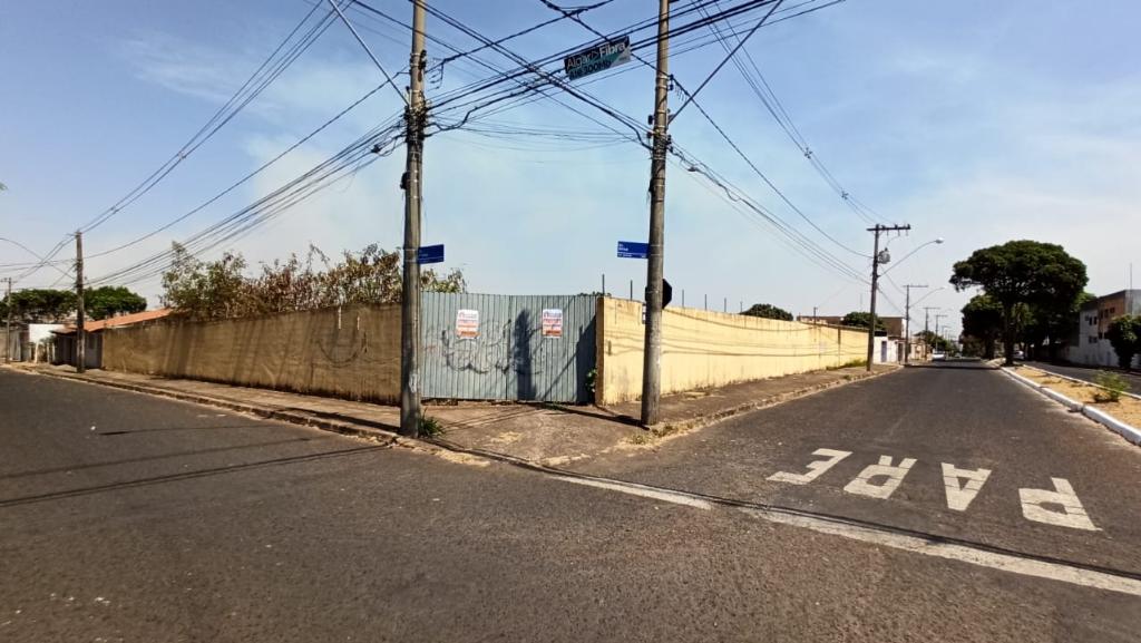 imagem 1 - Terreno - Área imagem 1 - Terreno - Área