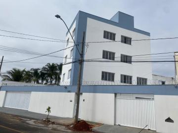 Alugar Apartamento / Padrão em Uberlândia. apenas R$ 230.000,00