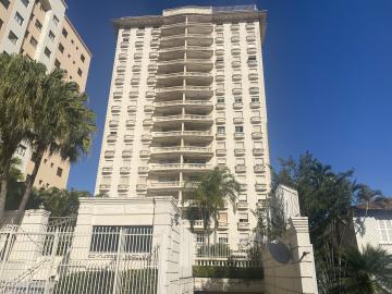 Apartamento à venda no Centro