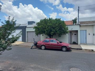 Casa à venda no Bairro Santa Rosa