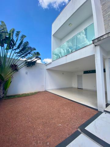 imagem 2 - Casa Sobrado à venda no Bairro Jardim karaiba imagem 2 - Casa Sobrado à venda no Bairro Jardim karaiba