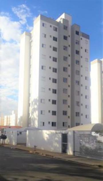 Apartamento à venda no Bairro Jardim Célia