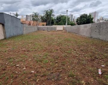 Alugar Terreno / Padrão em Uberlândia. apenas R$ 510.000,00