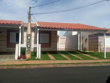 Alugar Casa / Condomínio em Uberlandia. apenas R$ 330.000,00