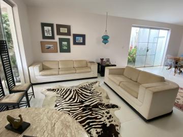imagem 4 - Casa estilo sobrado à venda no Bairro Jardim karaiba imagem 4 - Casa estilo sobrado à venda no Bairro Jardim karaiba