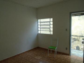 imagem 2 - Colônia à venda no Bairro Osvaldo Rezende imagem 2 - Colônia à venda no Bairro Osvaldo Rezende