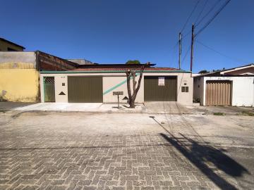Casa para locação no bairro Tubalina