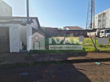 Terreno à venda no bairro Santa Mônica