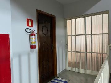 APARTAMENTO Á VENDA NO BAIRRO MARTINS