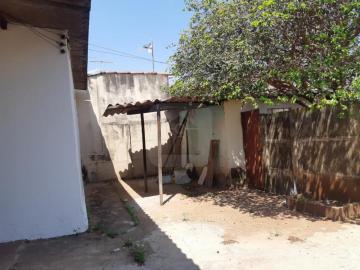 imagem 4 - Casa para venda e locacão no Bairro Martins imagem 4 - Casa para venda e locacão no Bairro Martins
