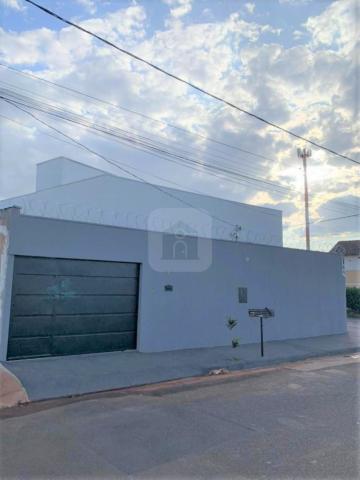Casa Germinada à venda no bairro Jardim Ipanema