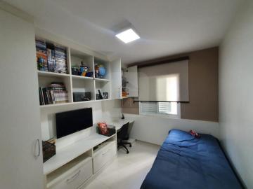Apartamento á Venda no Bairro Santa Maria