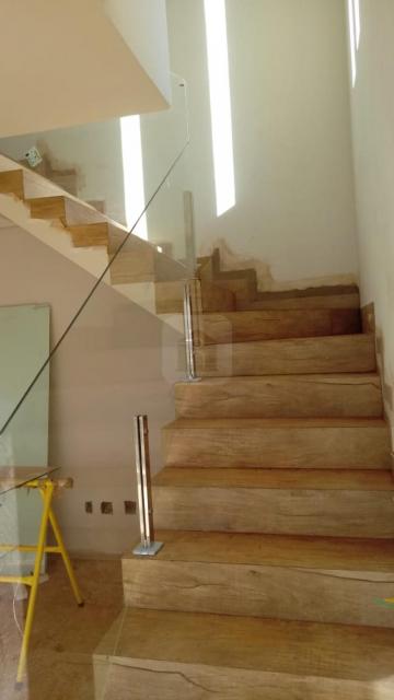 imagem 4 - Casa à Venda no Bairro Novo Mundo imagem 4 - Casa à Venda no Bairro Novo Mundo