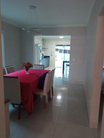 imagem 4 - Casa para locação - Venda no bairro Custodio Pereira imagem 4 - Casa para locação - Venda no bairro Custodio Pereira