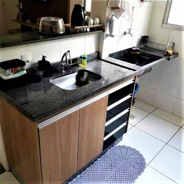 Apartamento à venda no Bairro Chácaras Tubalina