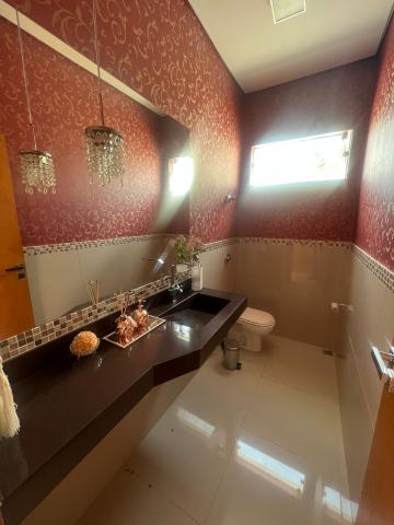 imagem 4 - Casa estilo sobrado para locação no bairro Jardim Karaíba imagem 4 - Casa estilo sobrado para locação no bairro Jardim Karaíba