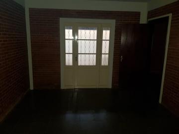 Casa para locação no bairro Santa Mônica