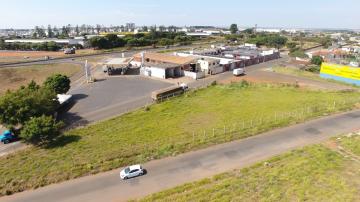 Área triangular de esquina à venda no Bairro Santa Mônica