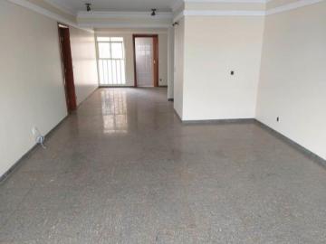 Apartamento à venda no Centro