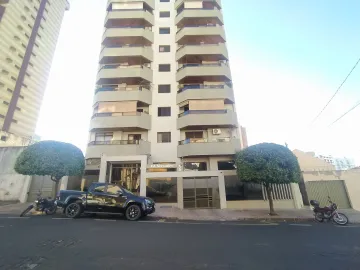 Alugar Apartamento / Padrão em Uberlândia. apenas R$ 3.300,00