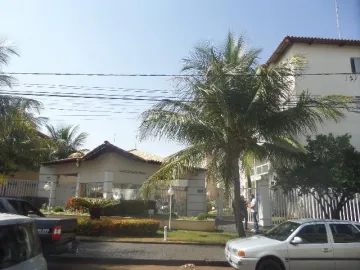 Alugar Apartamento / Padrão em Uberlândia. apenas R$ 410.000,00