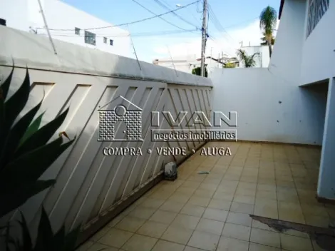 Casa para Locação e venda no bairro Vigilato Pereira.