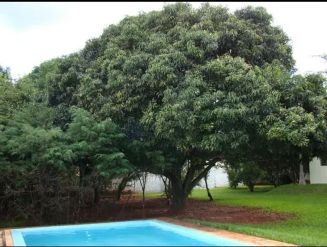 Chácara à venda no Bairro Cidade Jardim.