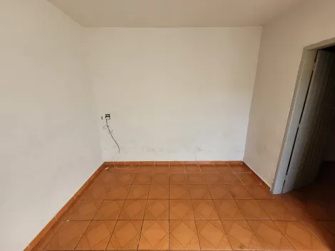 Casa para locação bairro Brasil.