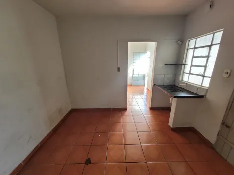 Casa para locação bairro Brasil.