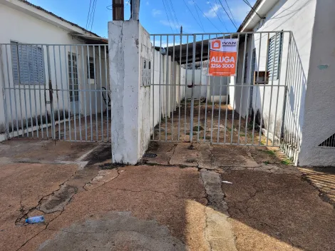 Casa para locação bairro Brasil.