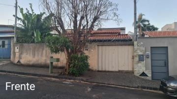 Alugar Casa / Padrão em Uberlândia. apenas R$ 400.000,00