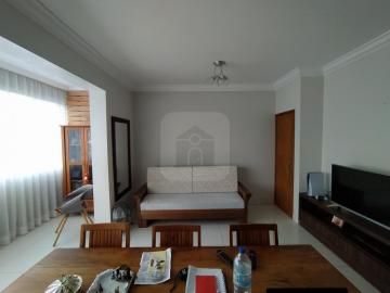 Alugar Apartamento / Padrão em Uberlândia. apenas R$ 1.500,00