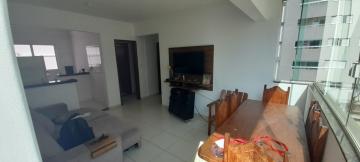 Alugar Apartamento / Padrão em Uberlândia. apenas R$ 250.000,00