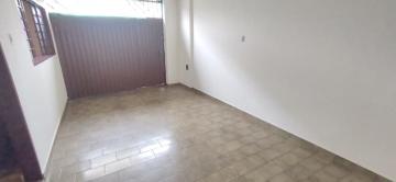 imagem 1 - Casa de esquina à venda no Bairro Custódio Pereira imagem 1 - Casa de esquina à venda no Bairro Custódio Pereira