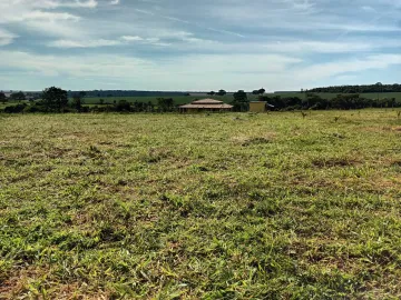 imagem 1 - Chacara para locação e venda na BR365 Gleba 11.  Fica distante 12 km das Chácaras Joocky Camping . Terra. imagem 1 - Chacara para locação e venda na BR365 Gleba 11.  Fica distante 12 km das Chácaras Joocky Camping . Terra.