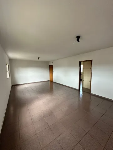 Apartamento à Venda