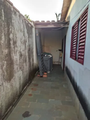imagem 3 - Casas de Colônia à Venda no Bairro Marta Helena. imagem 3 - Casas de Colônia à Venda no Bairro Marta Helena.
