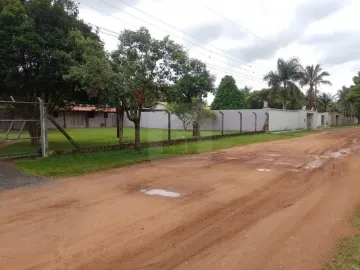 Chácara à Venda