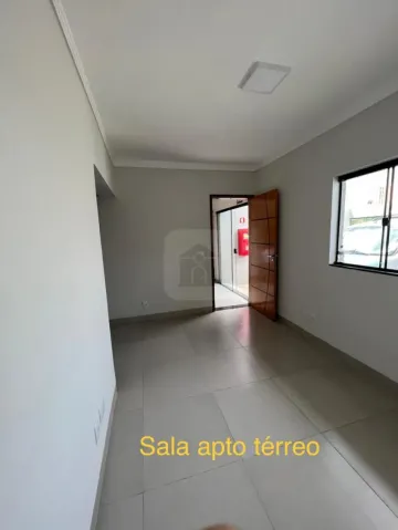 Apartamento à Venda