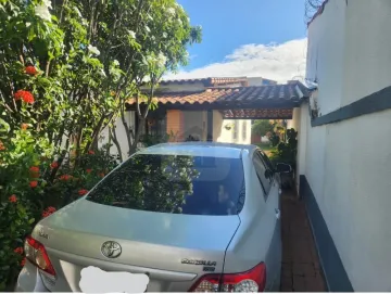 imagem 1 - Casa à Venda no Bairro Saraiva imagem 1 - Casa à Venda no Bairro Saraiva