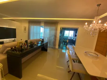 Alugar Apartamento / Padrão em Uberlândia. apenas R$ 790.000,00