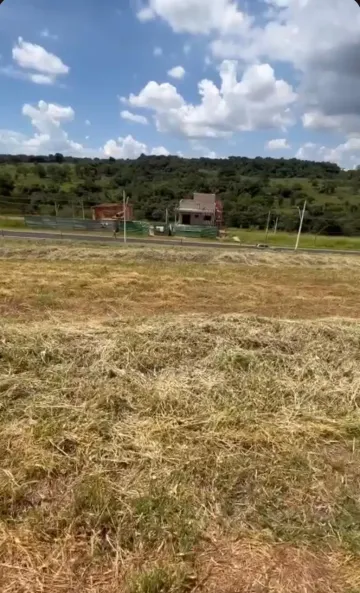 Terreno à Venda Condomínio Terras Alpha.