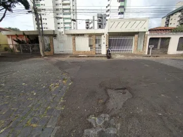 Casa para locação no bairro Santa Maria