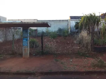 Terreno à venda no bairro Laranjeiras.